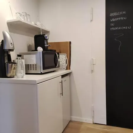 Apartmán Modernes, Ruhig Gelegenes Mit Guten Opnv *